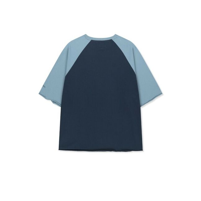 RAW EDGE RAGLAN TOP