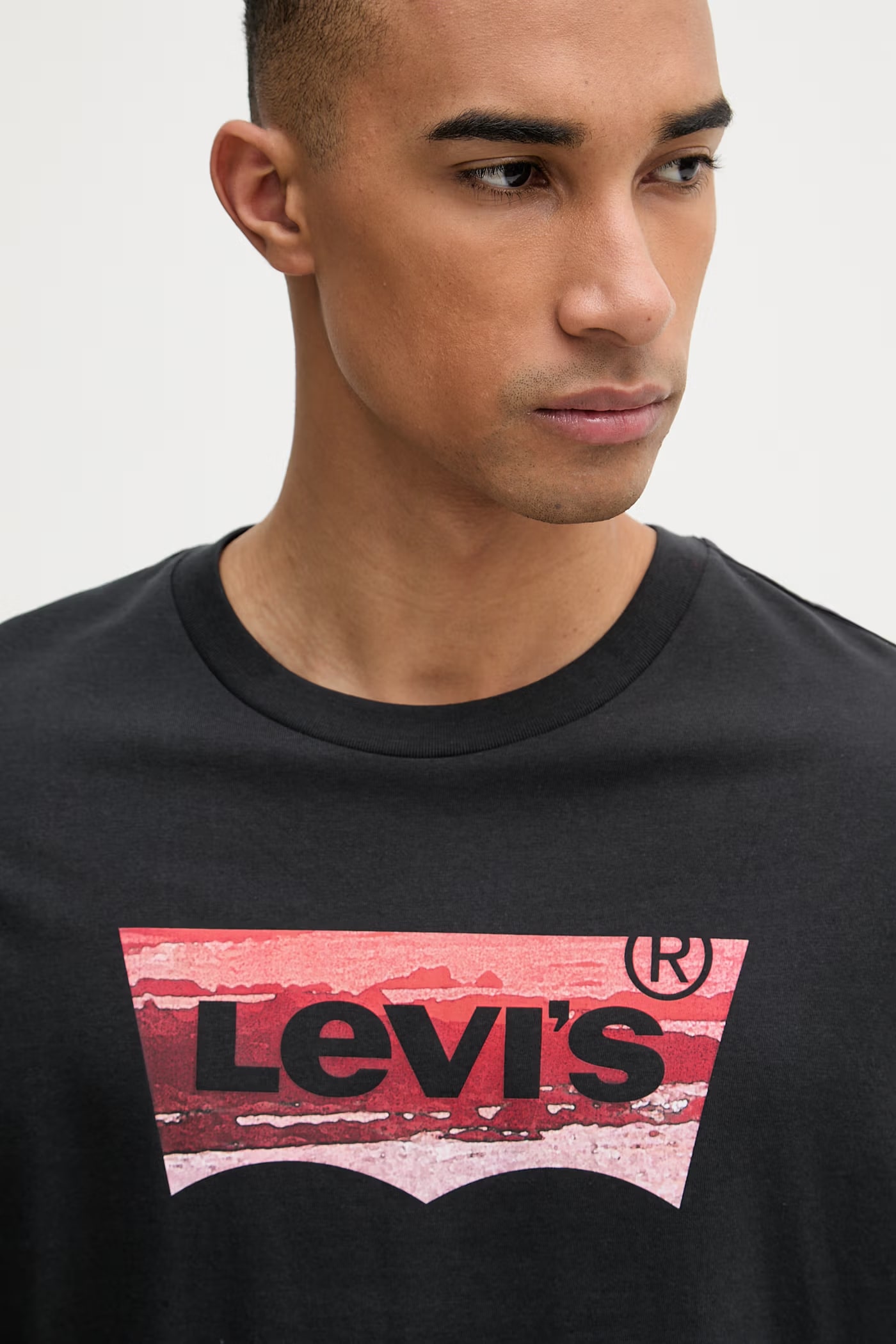 GRAPHIC CREWNECK TEE COASTAL FILLED BW