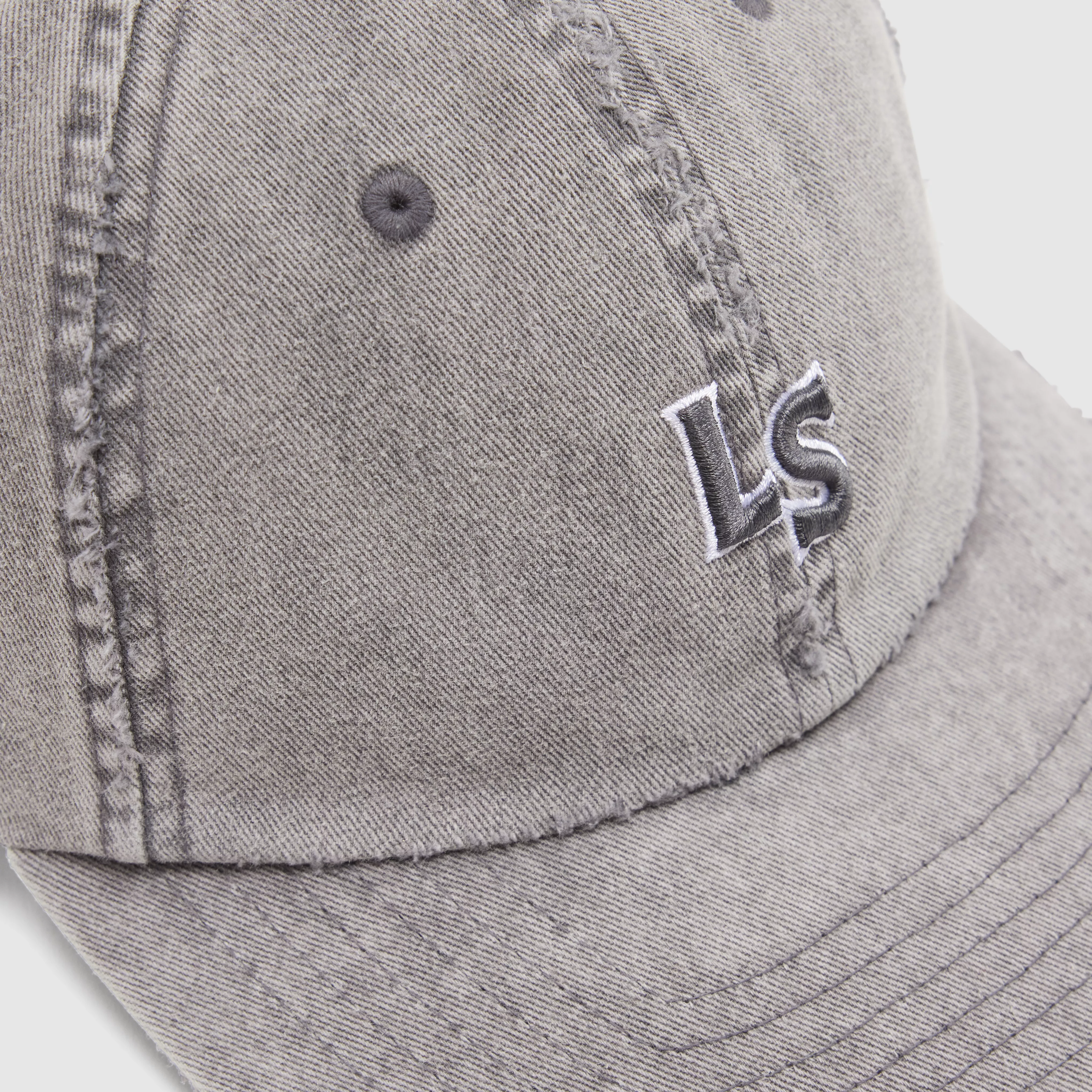 LS MONOGRAM CAP SUNSHINE TINT TOO