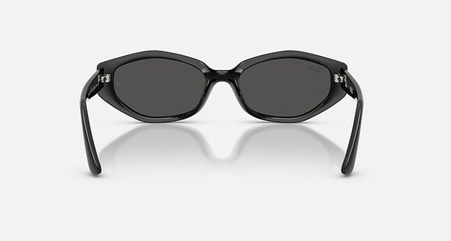 Ray-Ban, INJECTED UNISEX SUNGLASS