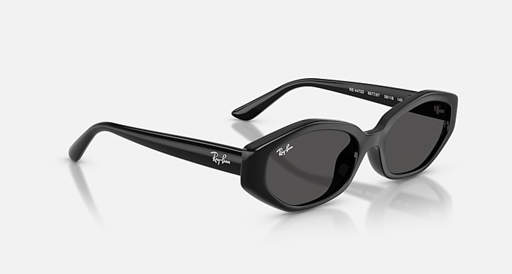 Ray-Ban, INJECTED UNISEX SUNGLASS