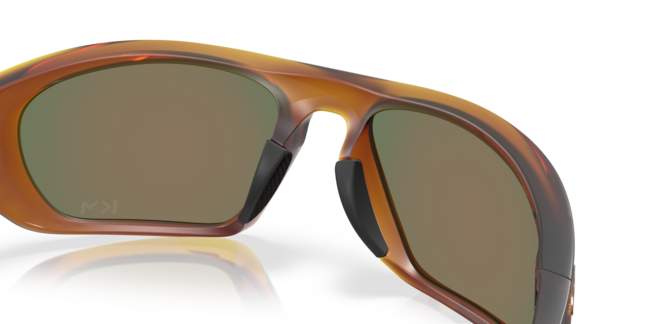 Oakley, INJECTED MAN SUNGLASS