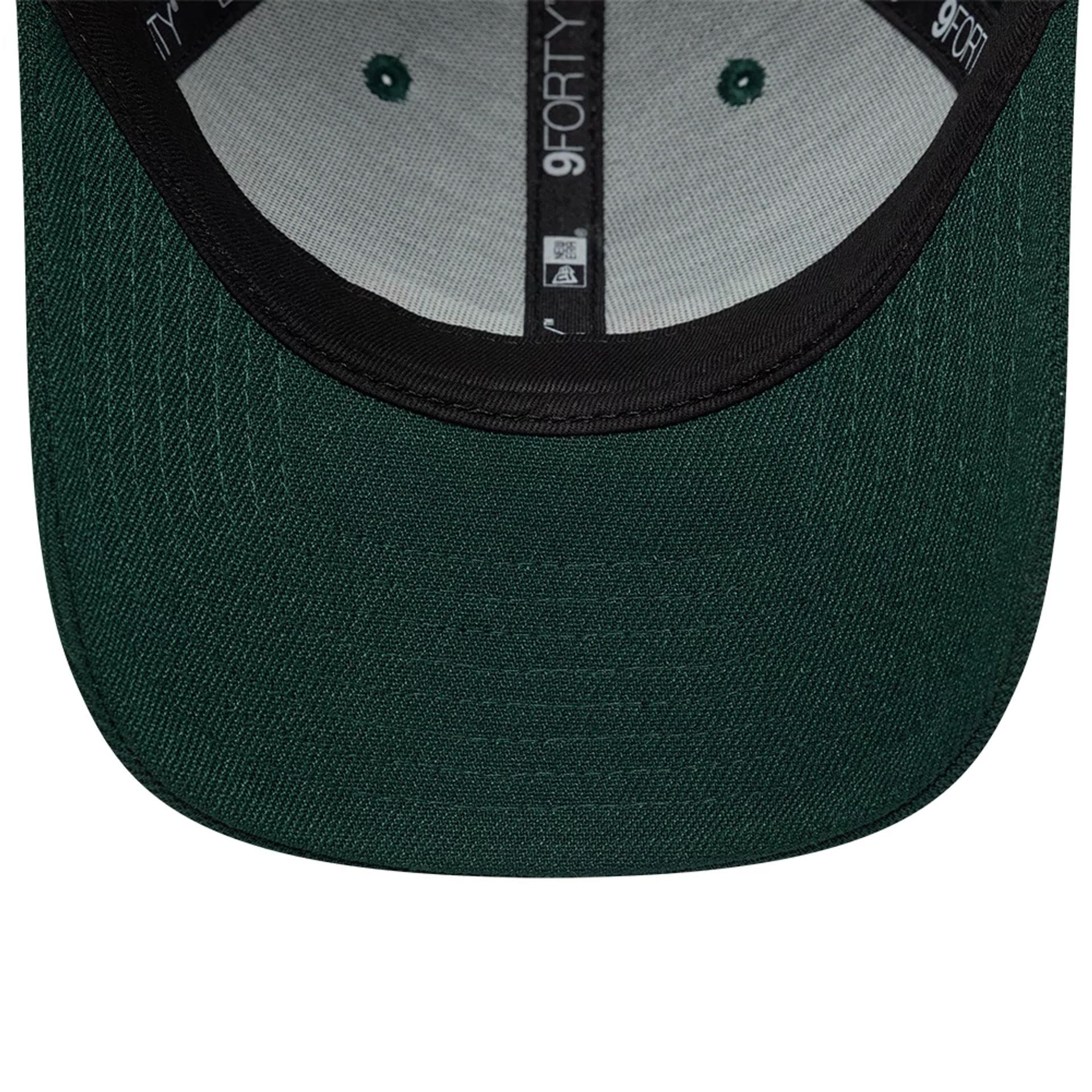 940 EARTH DAY NE LOGO DARK GRN