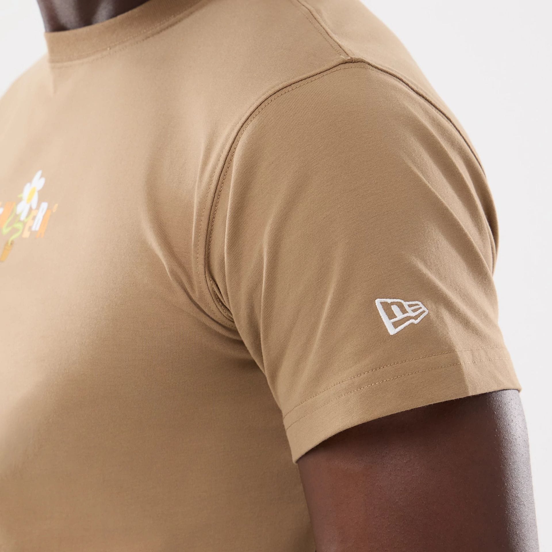 SS TEE EARTH DAY SS26 KHAKI