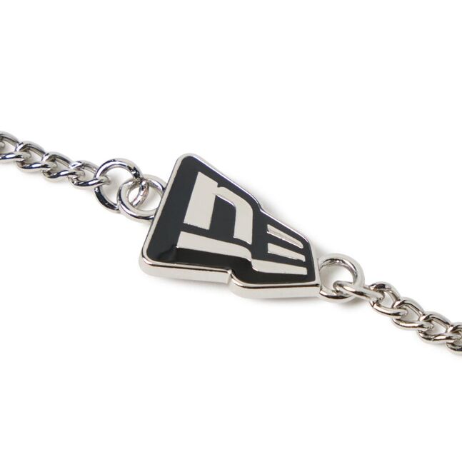 CAP CHAIN FLAG SIL INTL