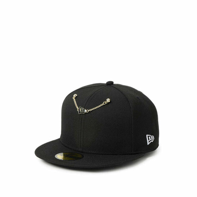 CAP CHAIN FLAG GLD INTL