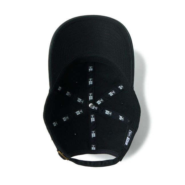 CC STRAP LOGO BLK 261 INTL