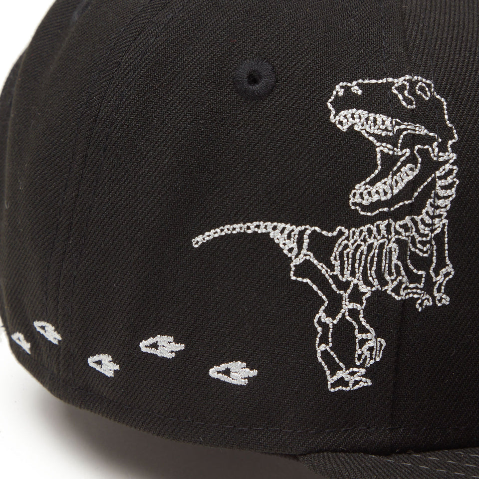 CLD 950 TYRANNOSAURUS BLK INTL
