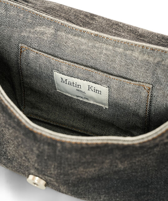 MATIN DUST DENIM FLAP SHOULDER BAG