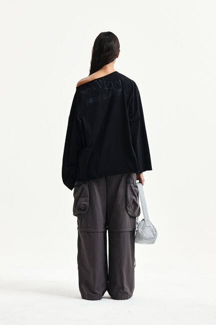 RAW HEM FINISHED BOAT NECK TOP