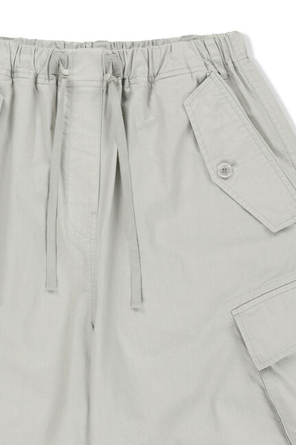 WASHED COTTON PATCH POCKET BERMUDA PANTS