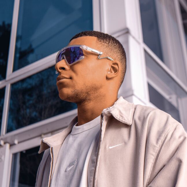 Oakley, INJECTED MAN SUNGLASS
