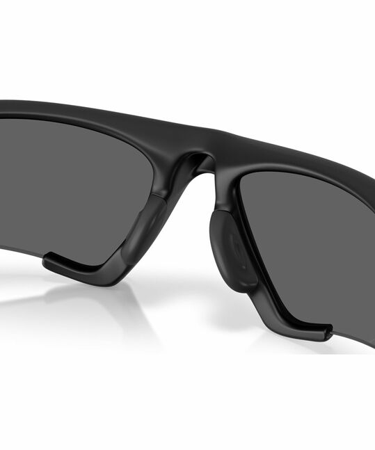 Oakley, INJECTED UNISEX SUNGLASS