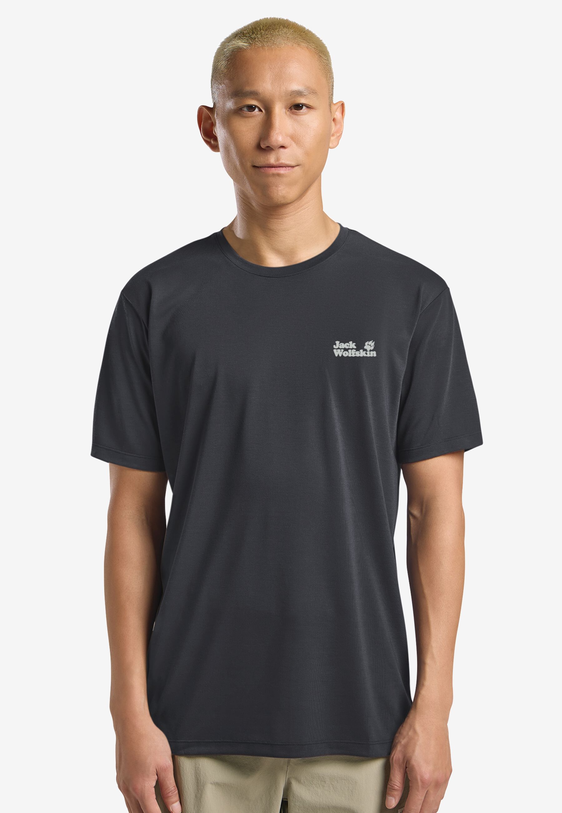 VONNAN GRAPHIC T M