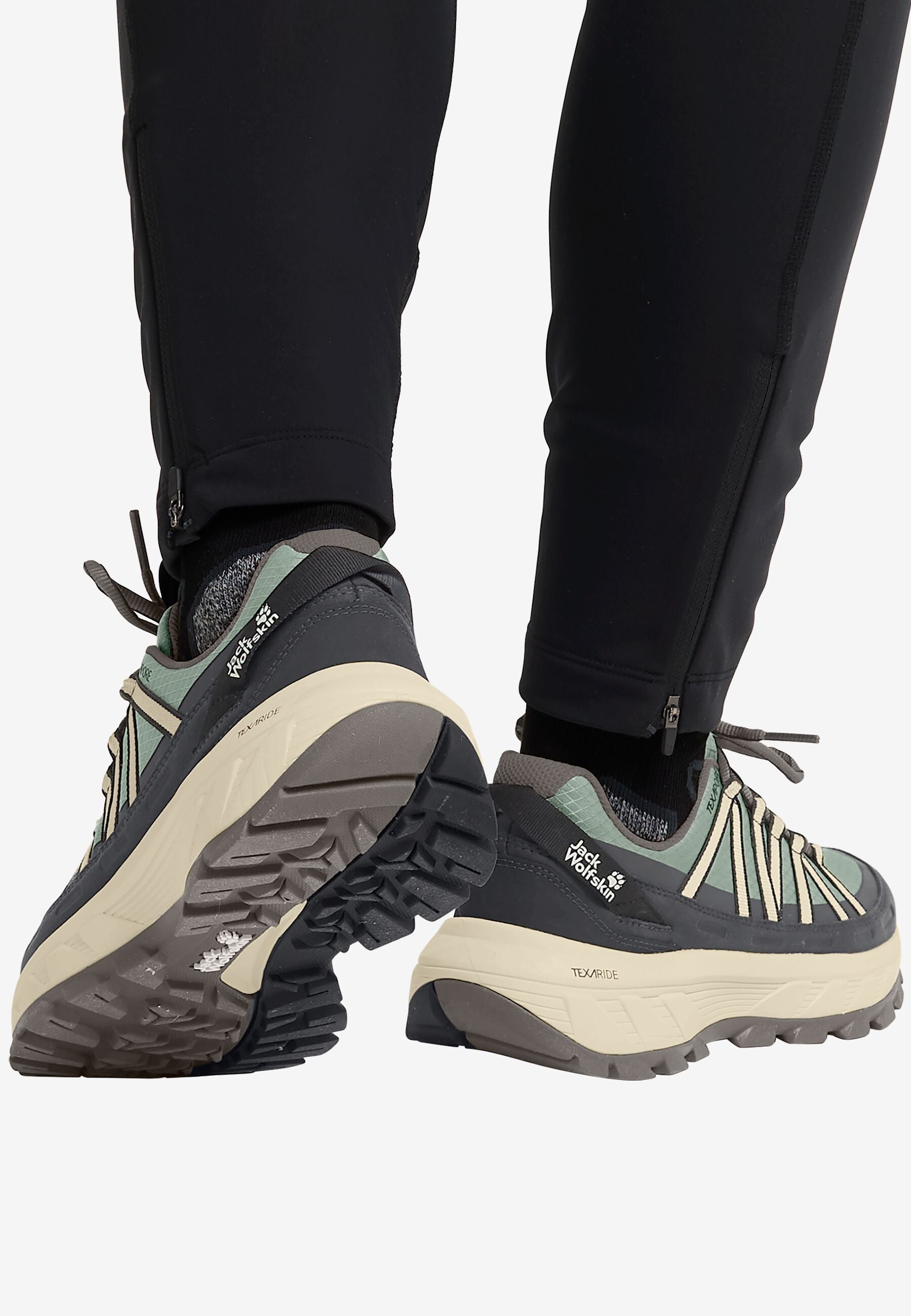 WILD HIKE TEXAPORE LOW W