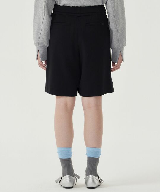 WOMAN BELTED BERMUDA SHORTS