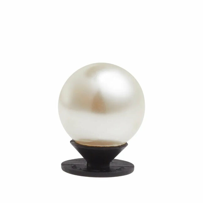 Dainty Pearl