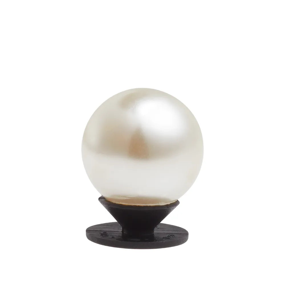 Dainty Pearl