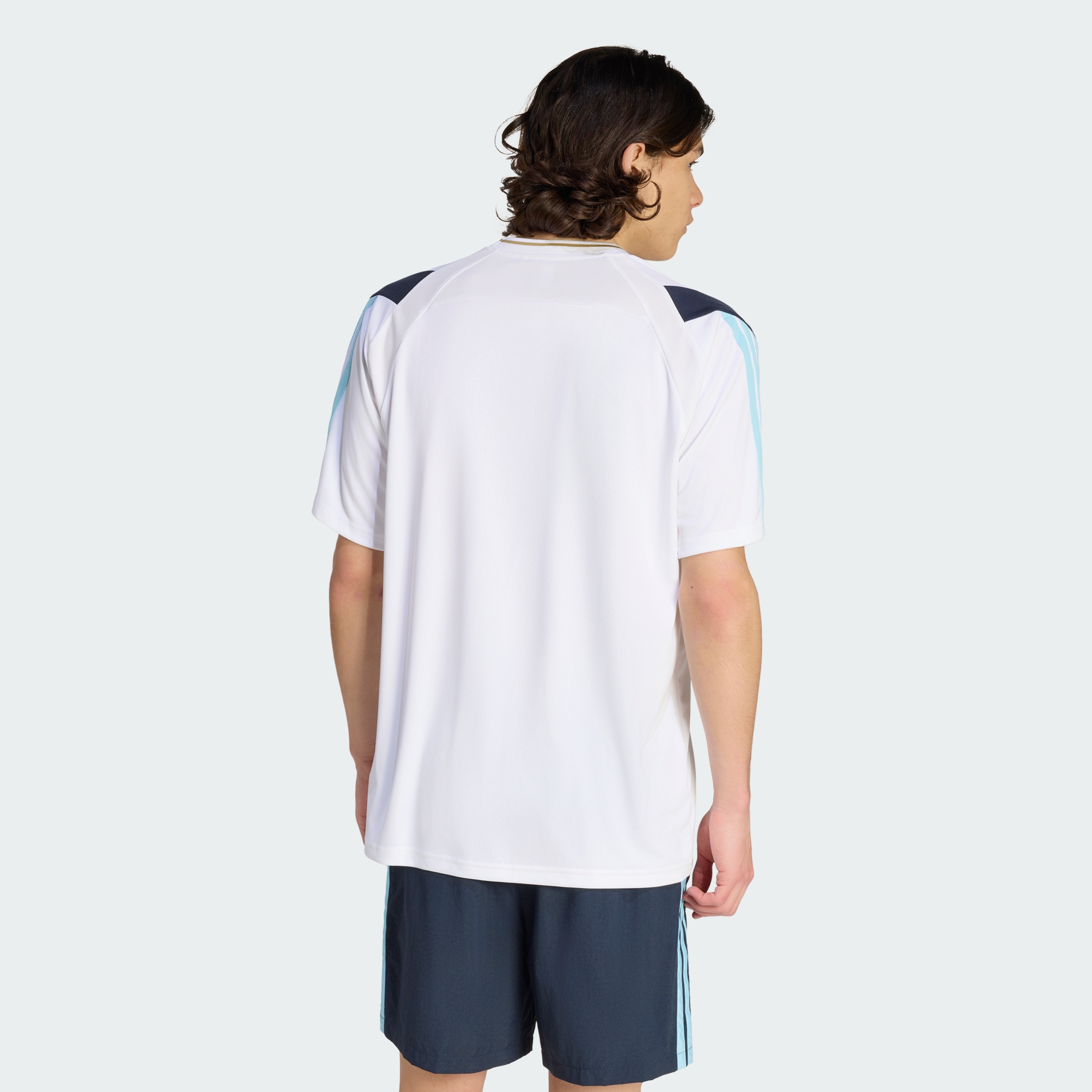 M TIRO NP TEE WHITE/NTNAVY/ICEBLU/