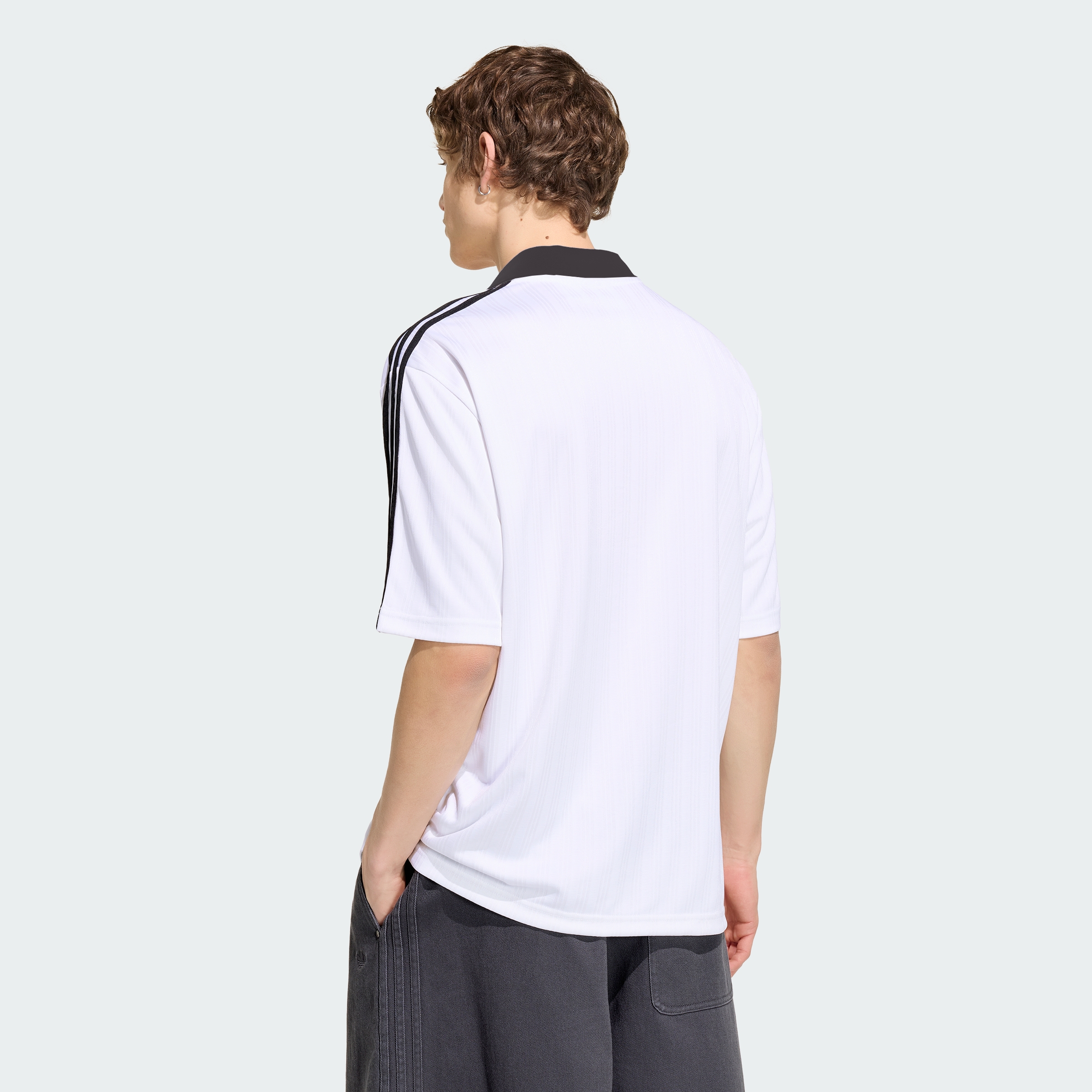 COLLARED GOALIE WHITE