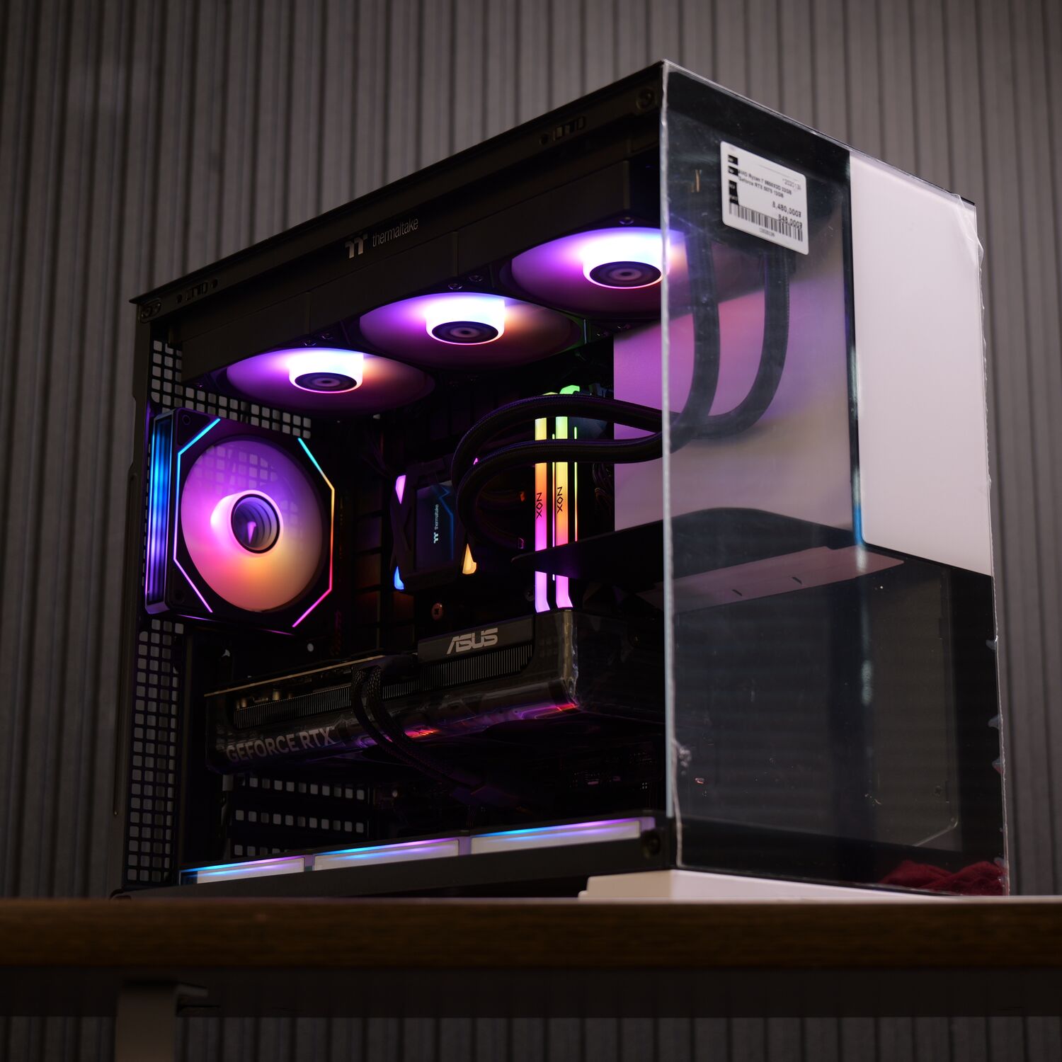 AMD Ryzen 7 9800X3D 32GB Geforce RTX 5070 12GB