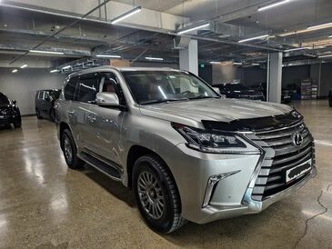 Lexus LX 570 2020/2021
