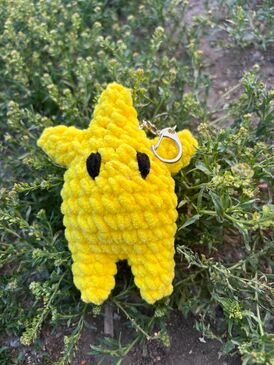 Crochet mario luna keychain