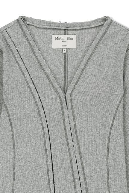 MULTI STYLING HOOK DETAIL SLIM TOP