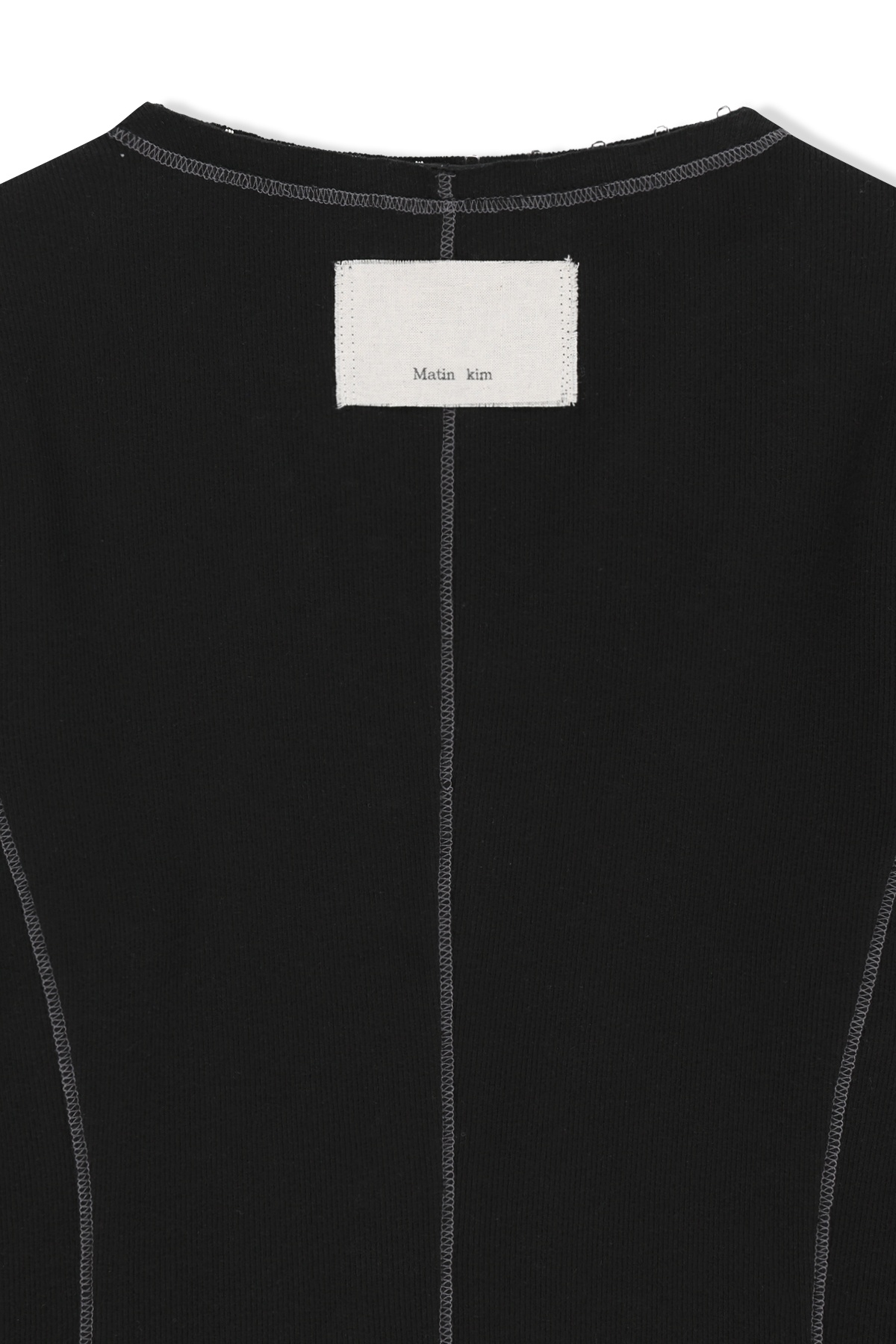 MULTI STYLING HOOK DETAIL SLIM TOP