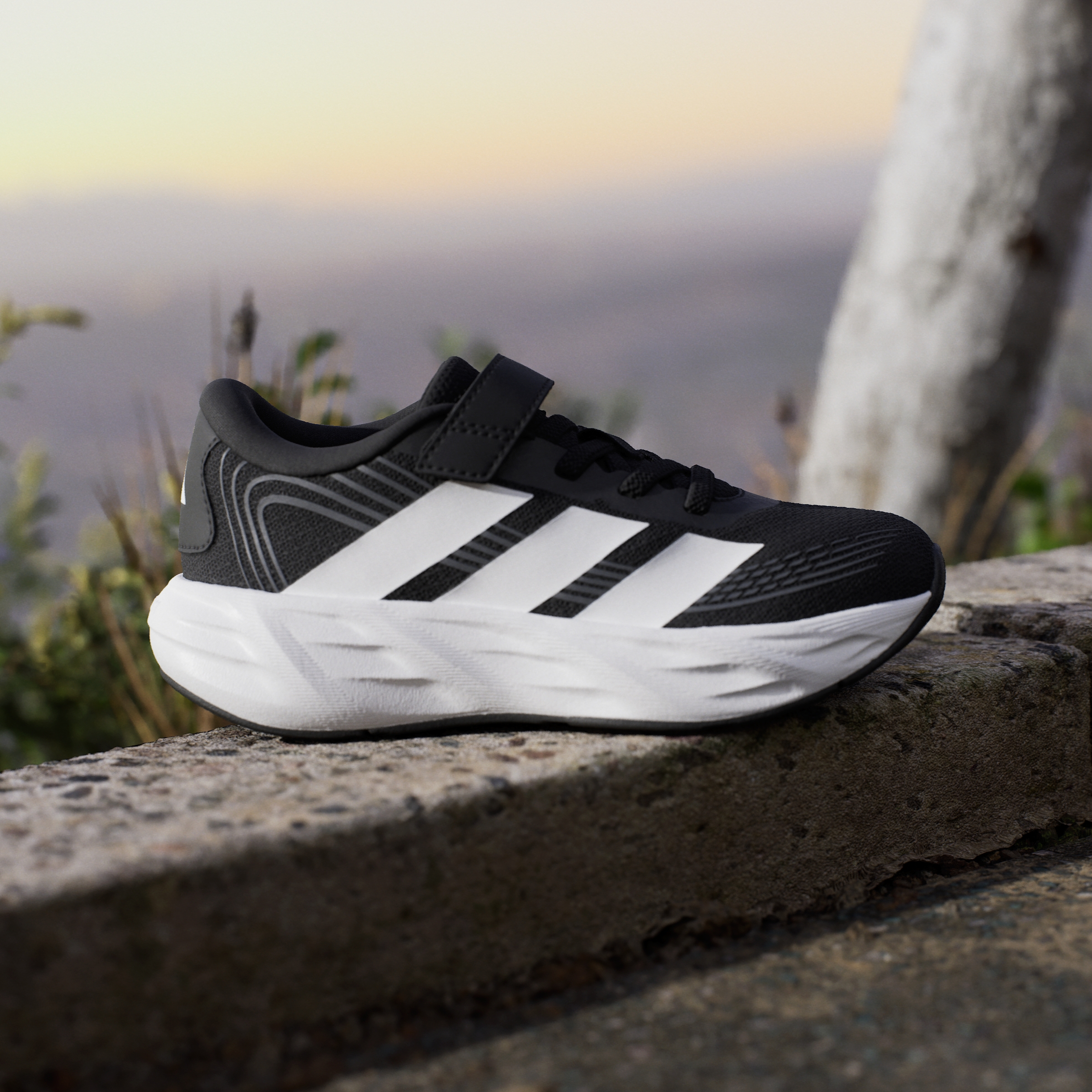 GALAXY 8 EL C CBLACK/FTWWHT/CARBON