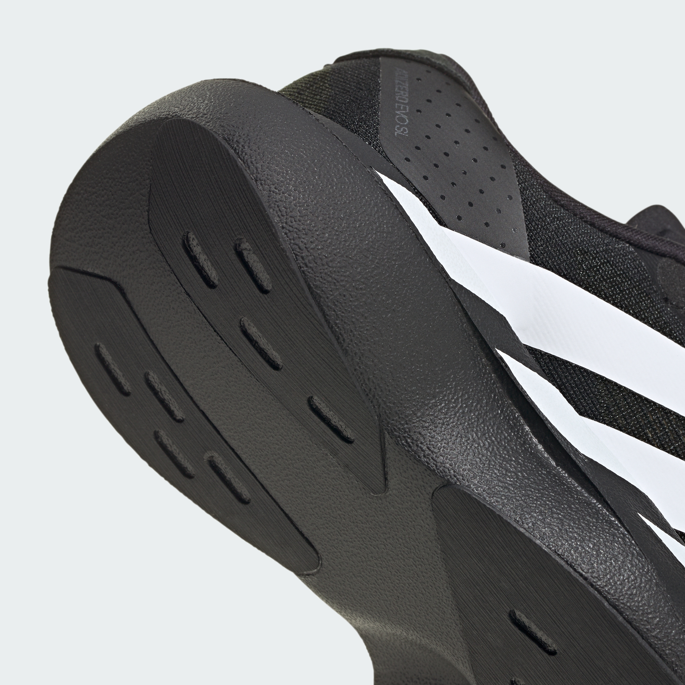 adizero Evo SL C CBLACK/FTWWHT/IRONMT