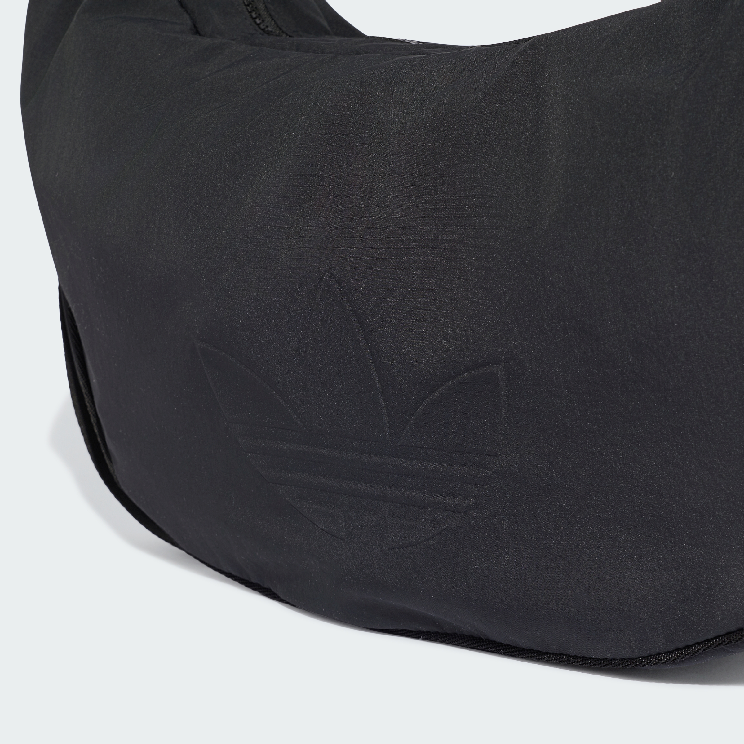 CB HALFMOON BLACK