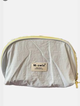 Makeup bag