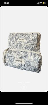 Makeup bag