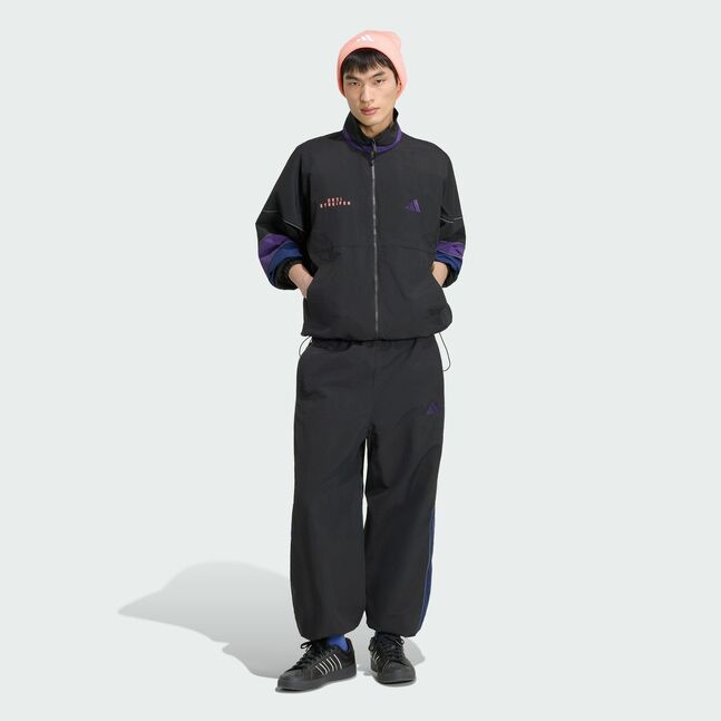 BL WOVEN JKT BLACK/VIOLET