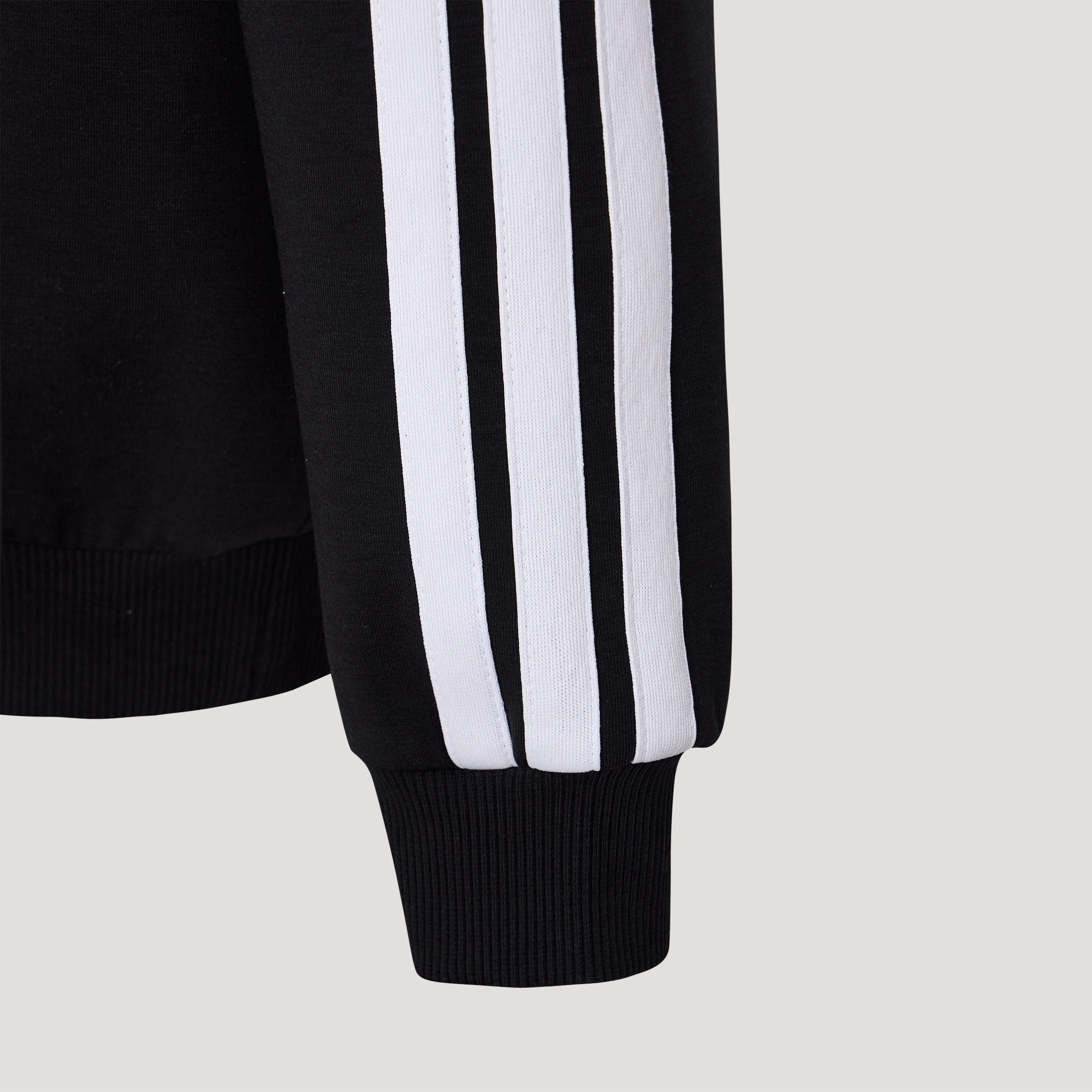 JK EPP KN CREW BLACK
