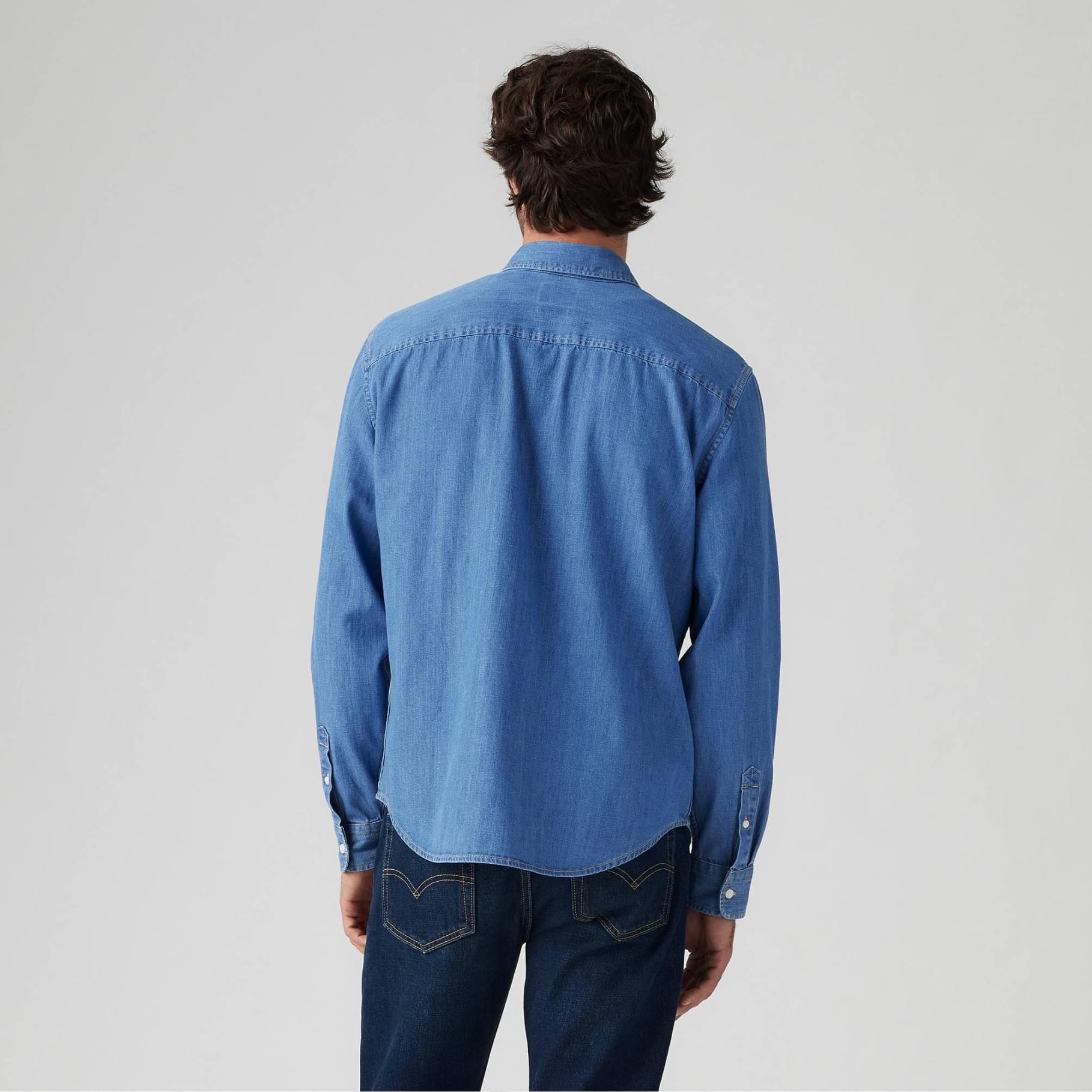 AUTHENTIC BUTTON DOWN