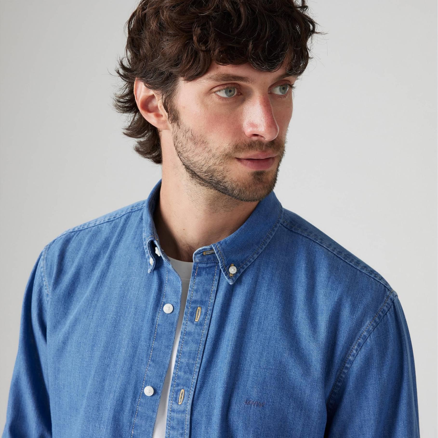 AUTHENTIC BUTTON DOWN