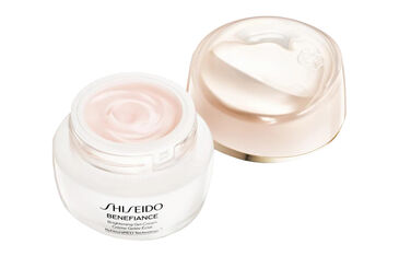 Shiseido Benefiance Brightening Gel Cream