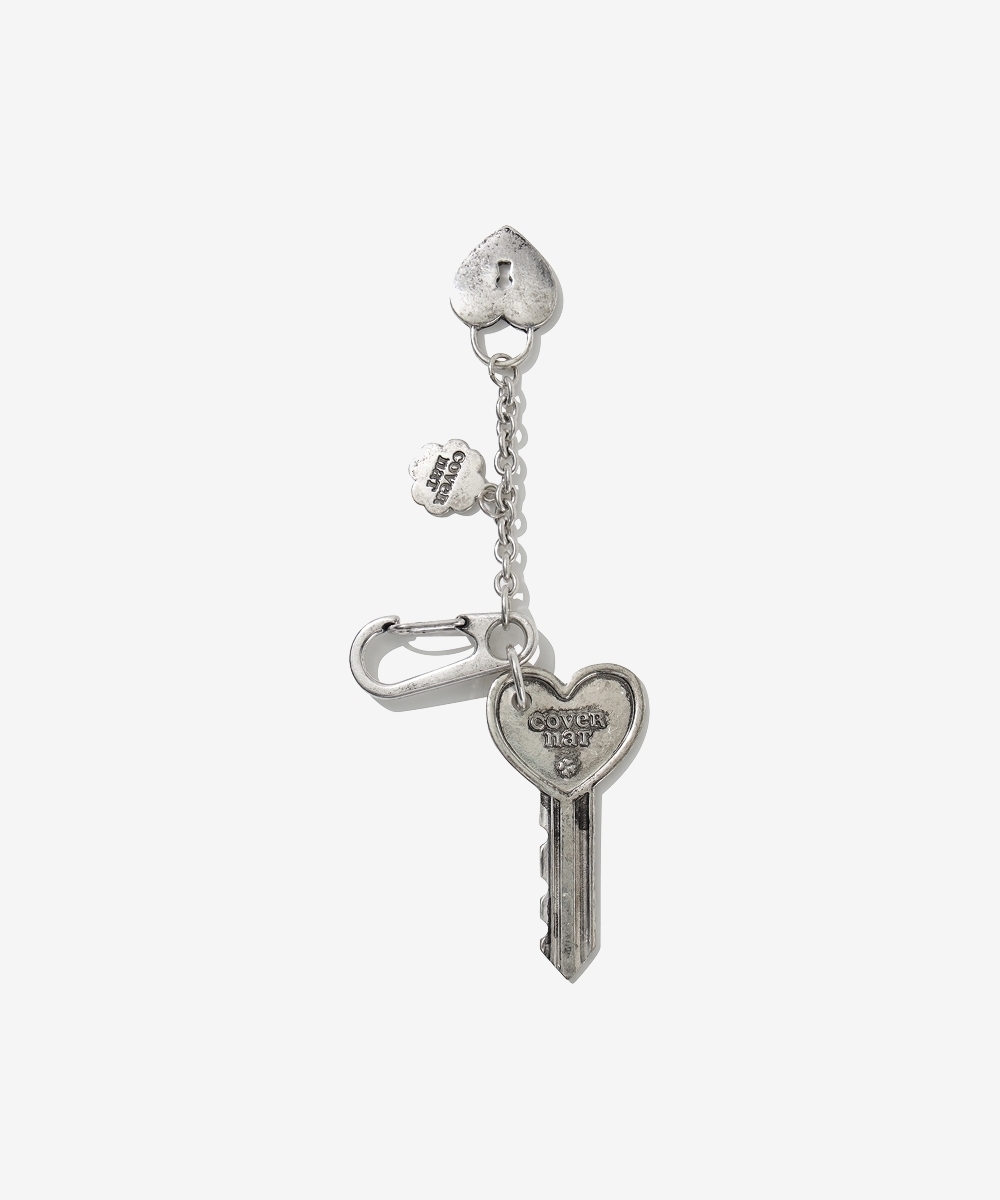 WOMEN METAL OBJECT KEYRING