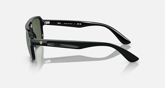 Ray-Ban, INJECTED UNISEX SUNGLASS