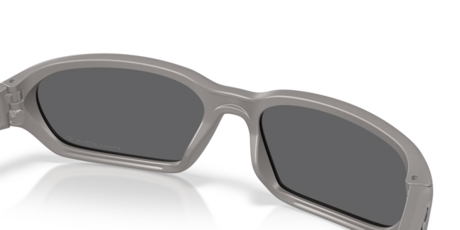 Oakley, INJECTED UNISEX SUNGLASS