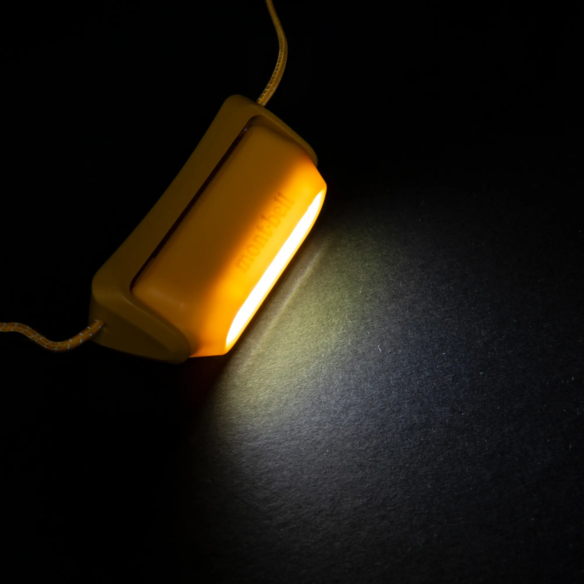 RECHARGEABLE COMPACT MULTILAMP