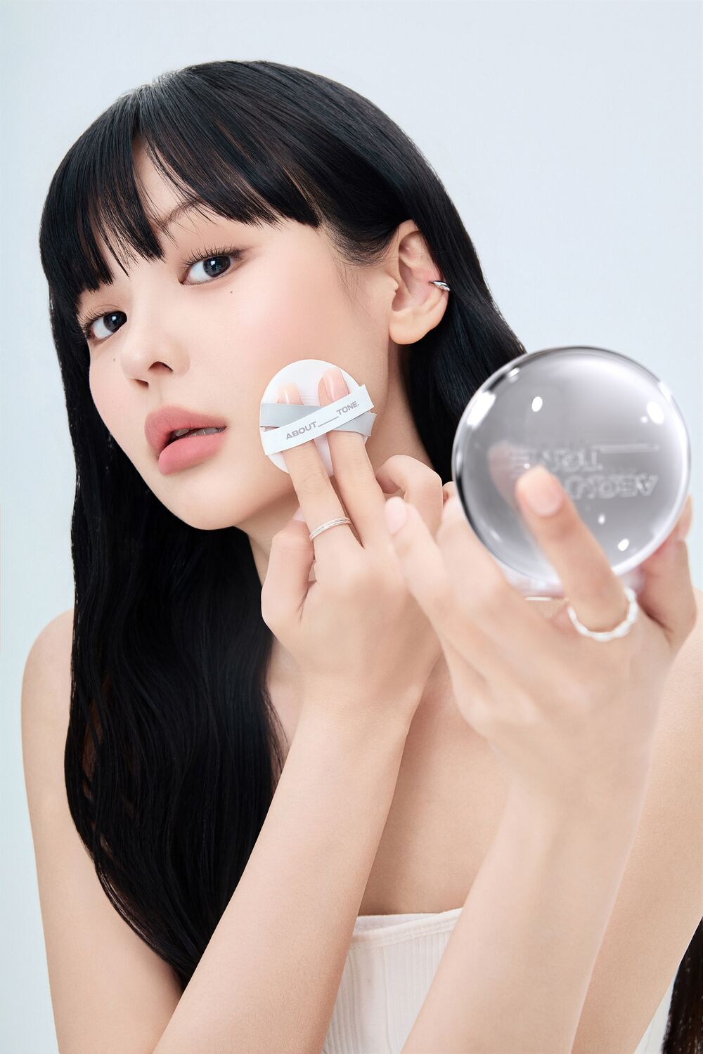 "ABOUT TONE SKIN LAYER FIT CUSHION "
