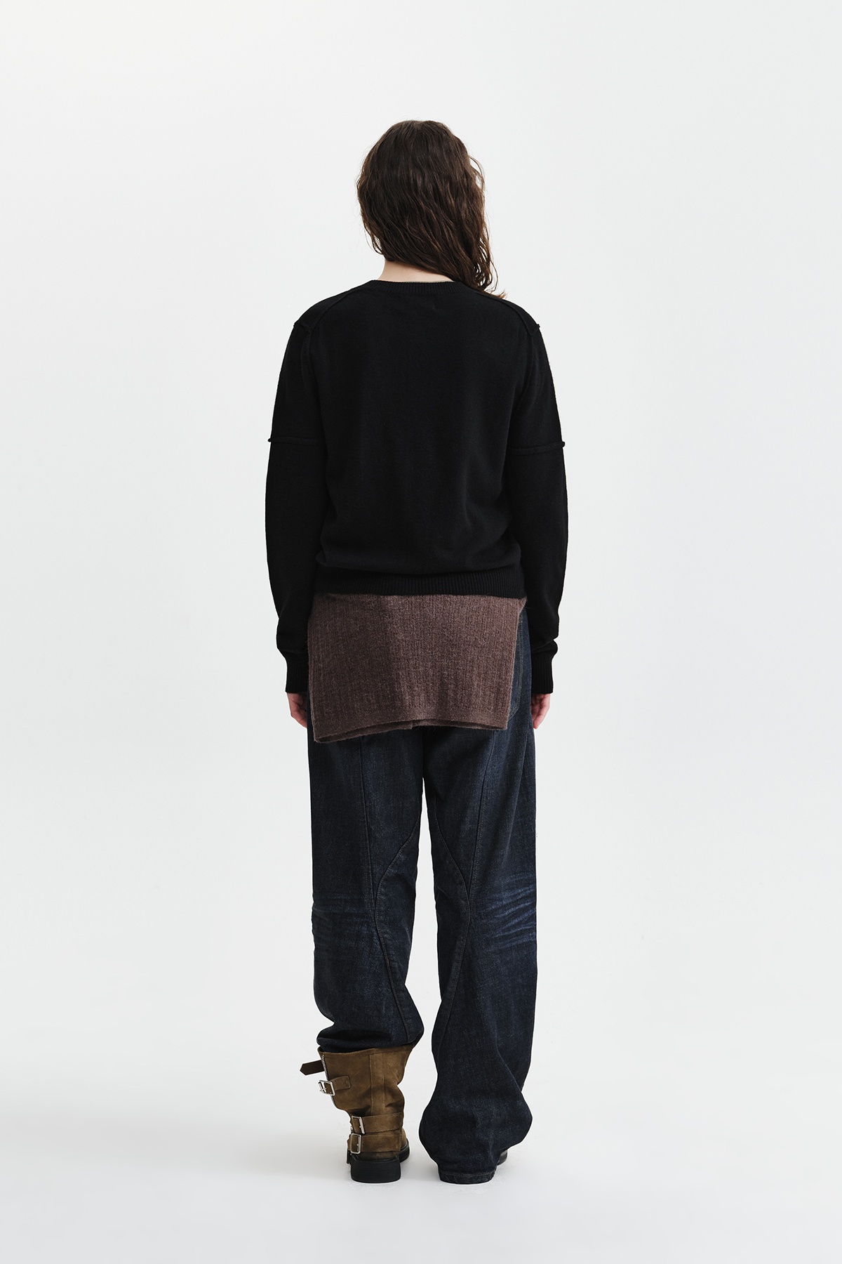 CASHMERE BLENDED CUTLINE ROUND CARDIGAN