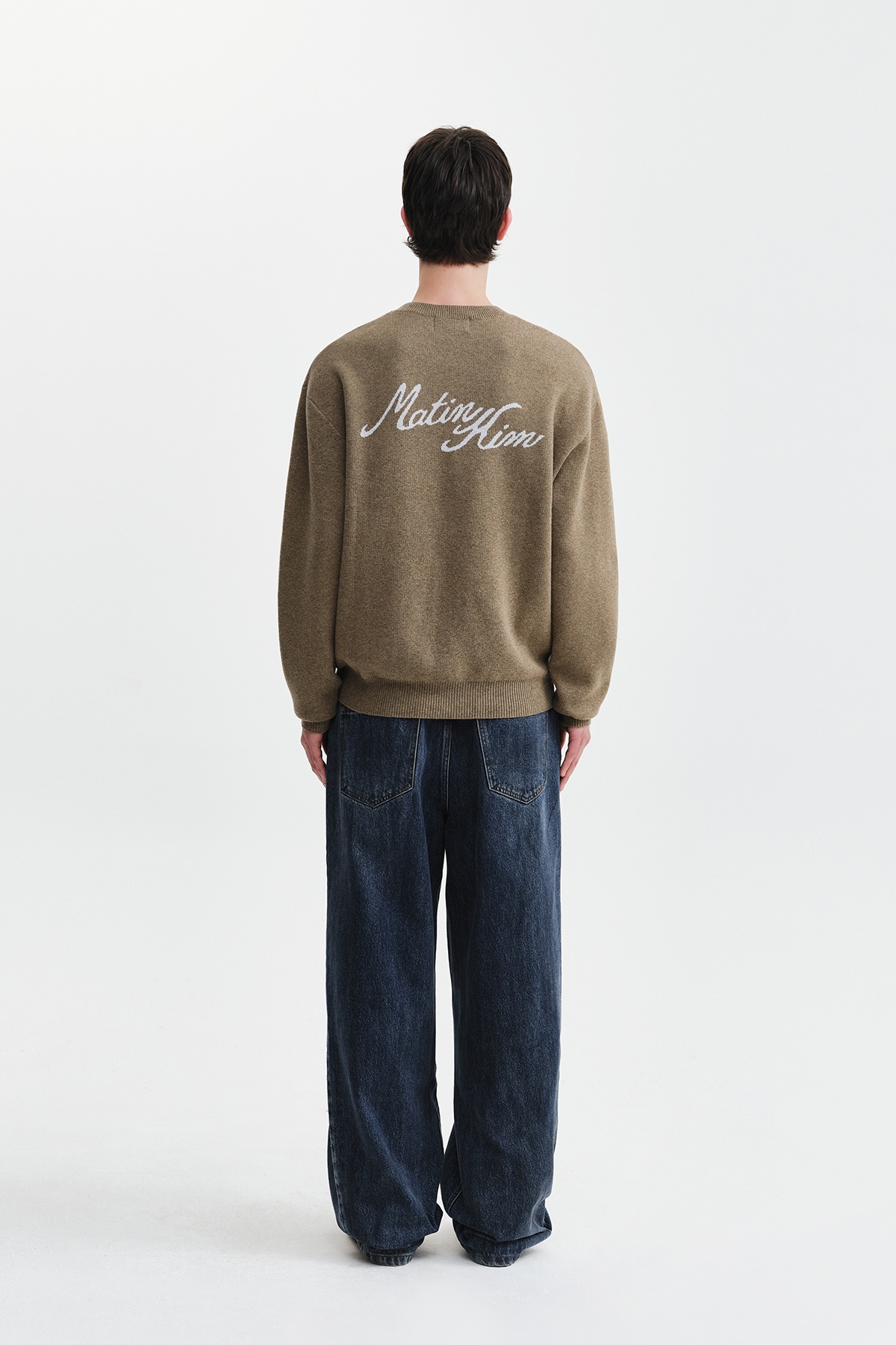 CALLIGRAPHY BACK LOGO KNIT PULLOVER