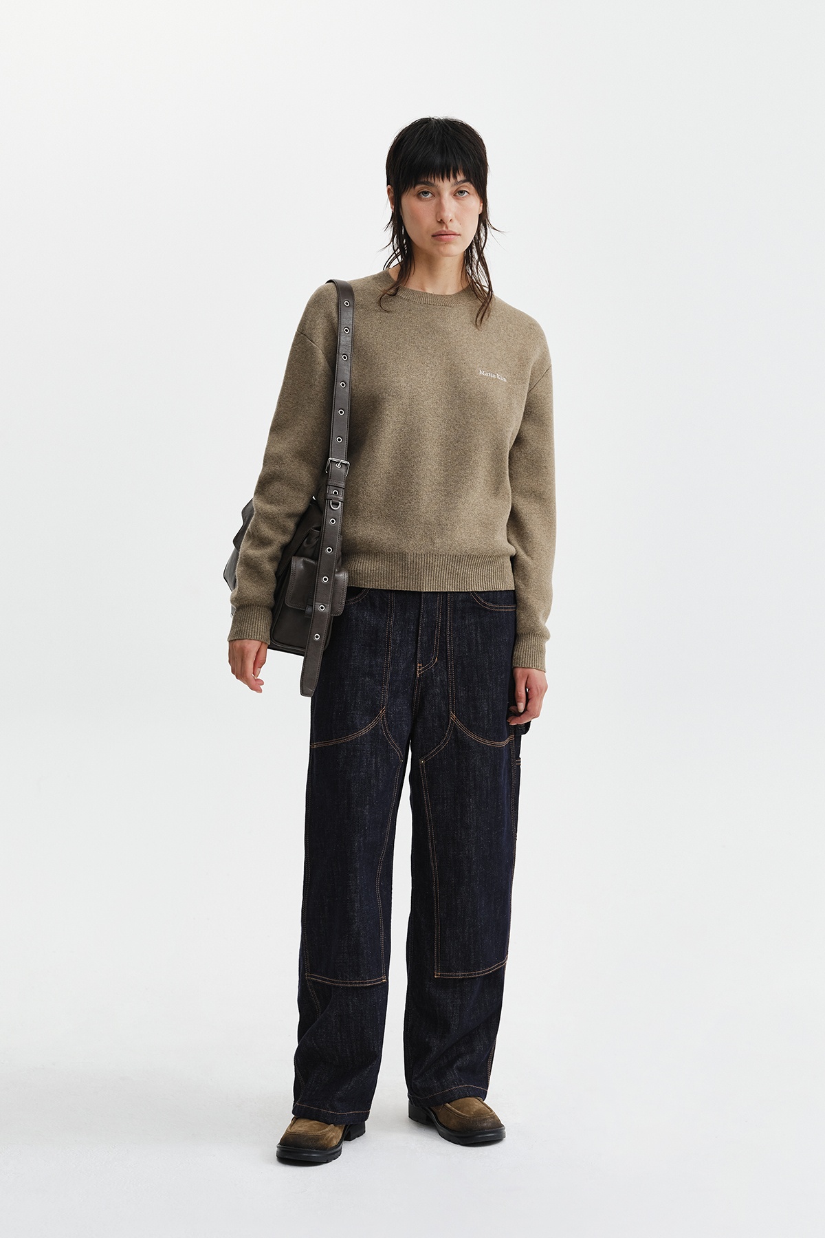 CALLIGRAPHY BACK LOGO KNIT PULLOVER