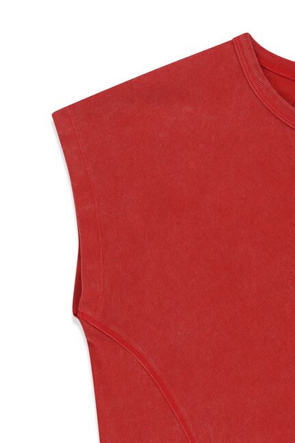 CURVED CUT SLIM TOP