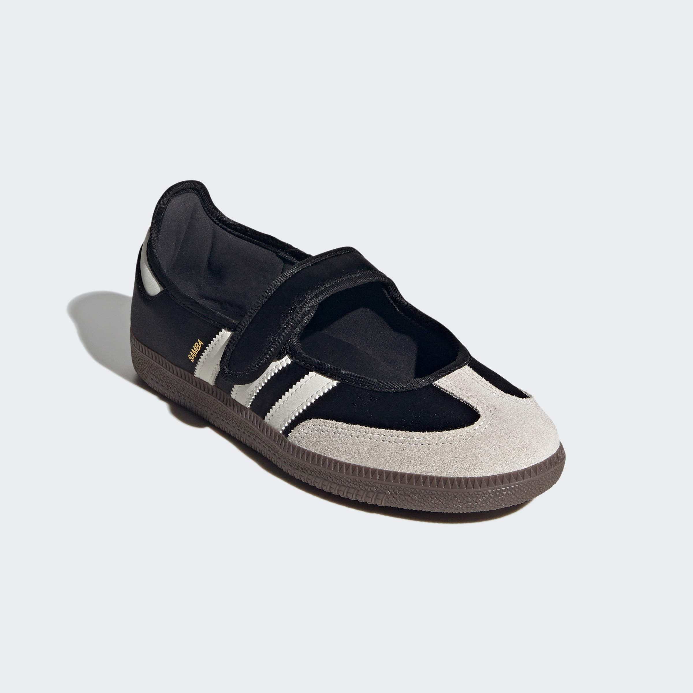 SAMBA JANE W CBLACK/OWHITE/GOLDMT