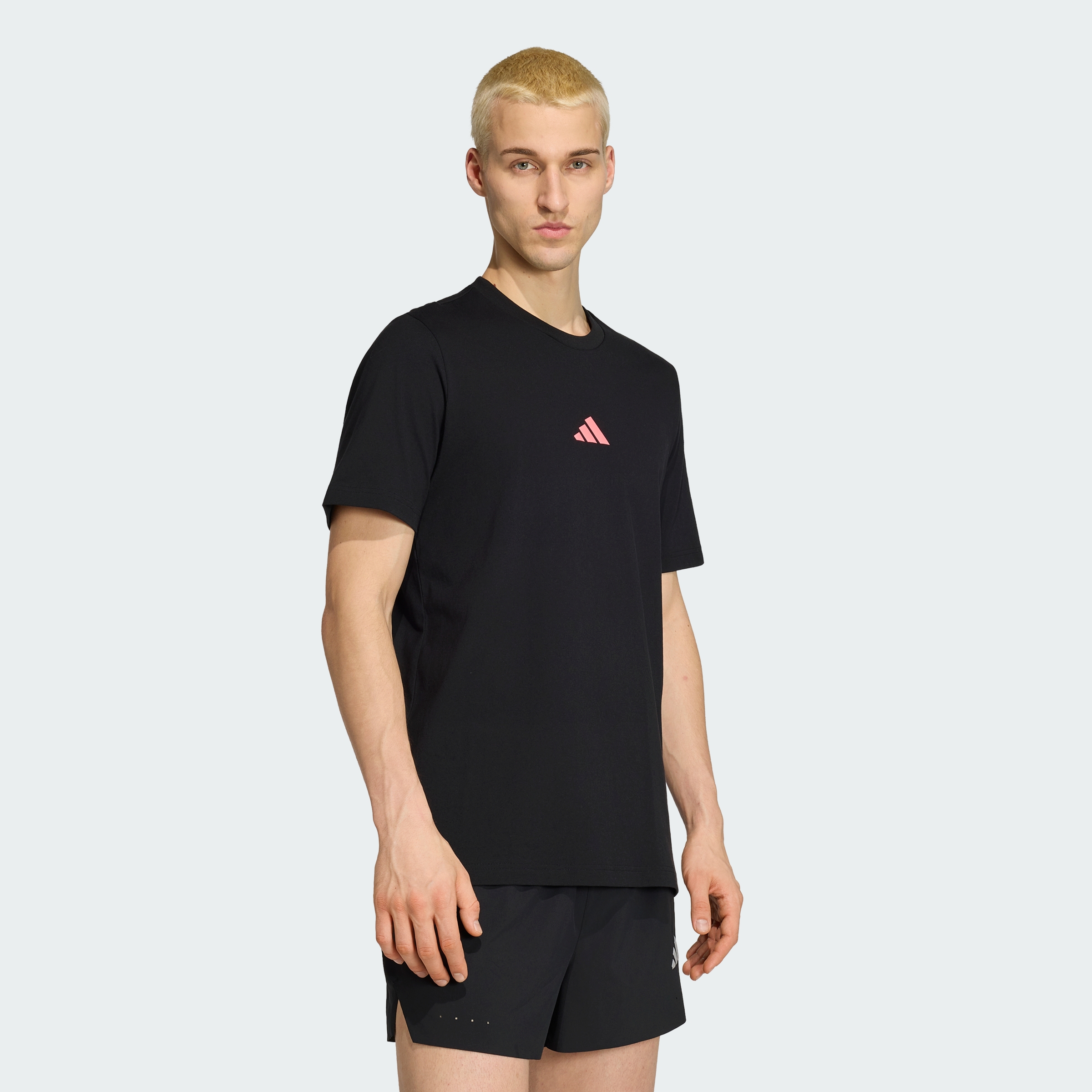 M SLOGAN G T BLACK